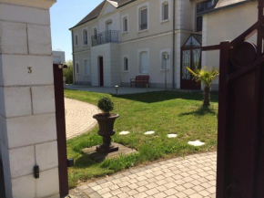 LA VILLA BOLERO